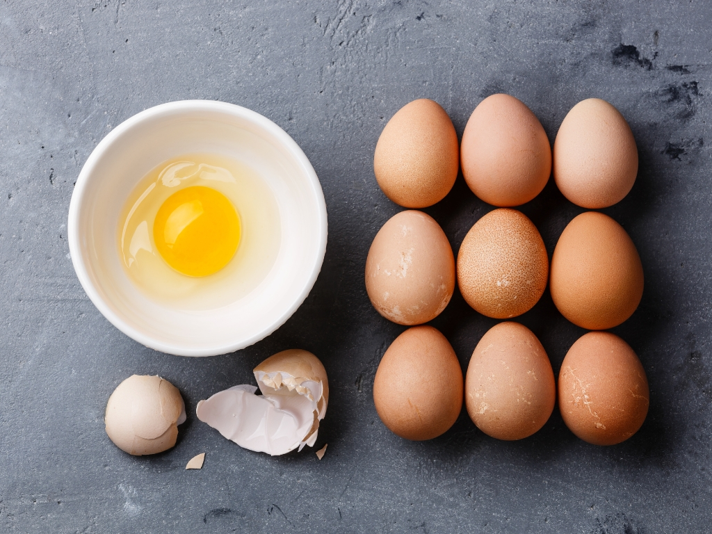 Cara Mudah Memilih Telur Ayam yang Baik, Simak Sekarang!